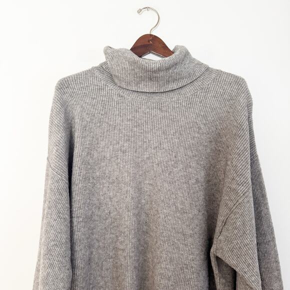 FREE PEOPLE Softly Structured Tunic Turtleneck Sweater Gray Medium M - Picture 5 of 10